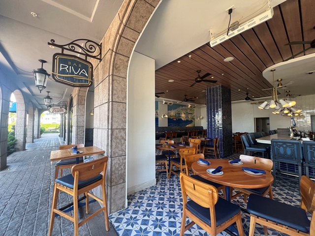 Bar Riva Disneys Riviera Resort Vacation Pictures Disney World Live ...